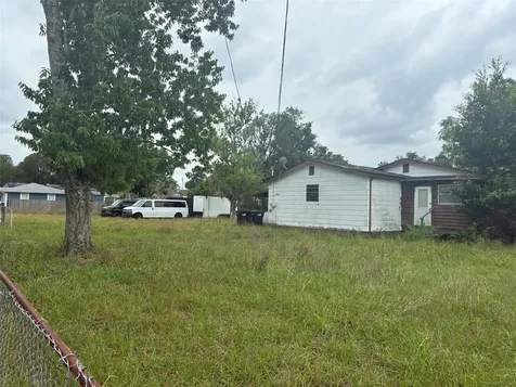 2726 S Brown Avenue Orlando FL 32806