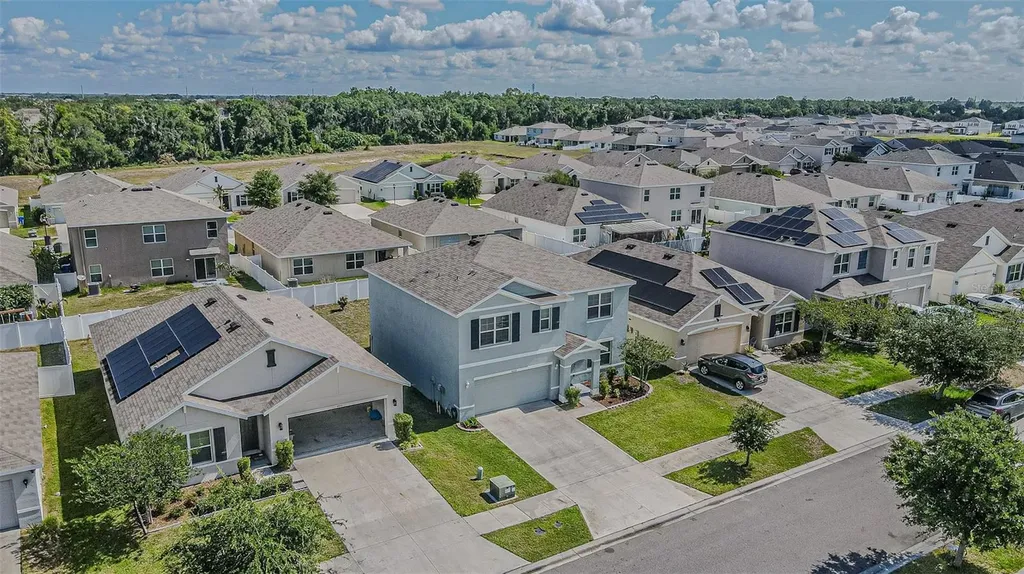 10212 Golden Light Court Riverview FL 33578