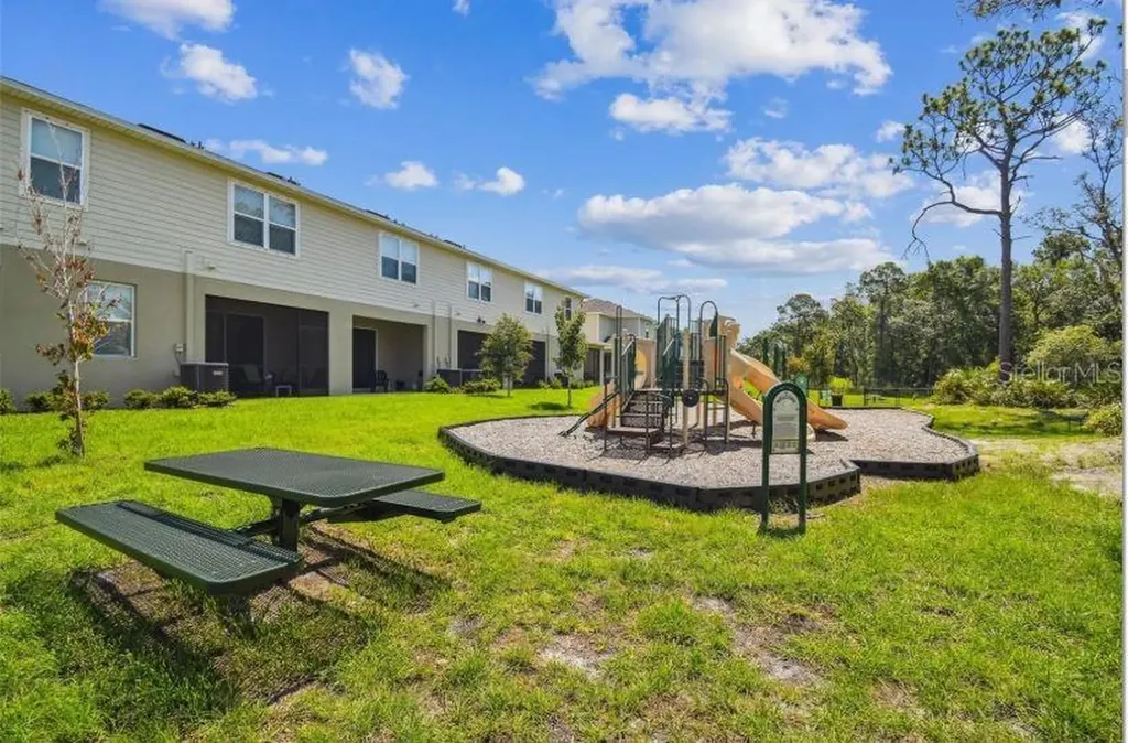 2985 Jacob Crossing Lane Holiday FL 34691