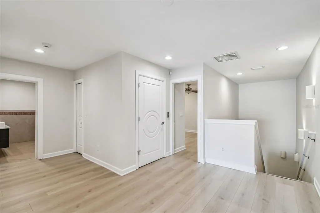 24 Adalia Avenue Tampa FL 33606