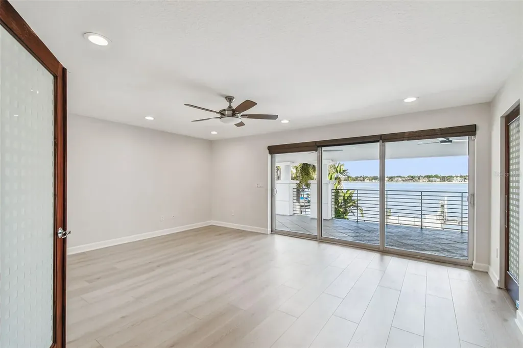 24 Adalia Avenue Tampa FL 33606