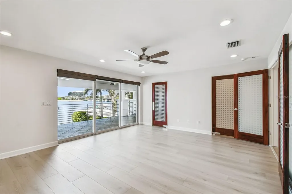 24 Adalia Avenue Tampa FL 33606