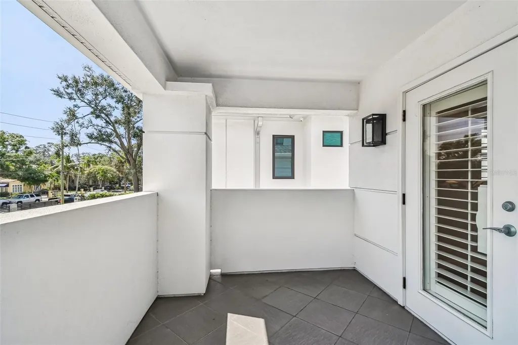 24 Adalia Avenue Tampa FL 33606