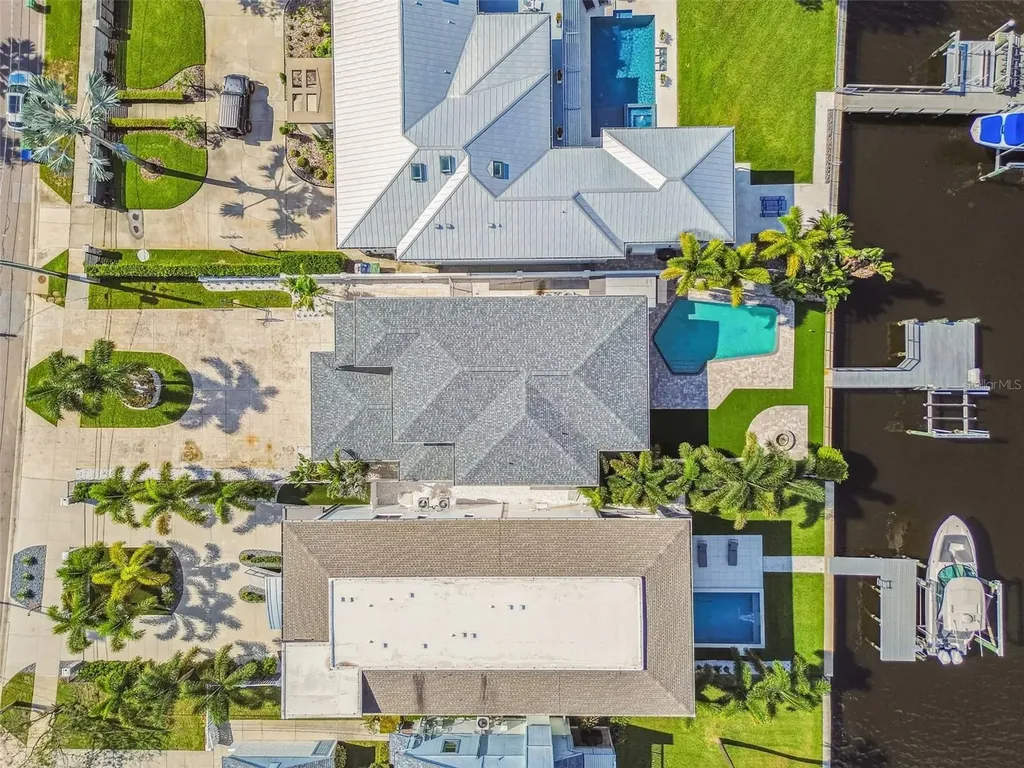 24 Adalia Avenue Tampa FL 33606