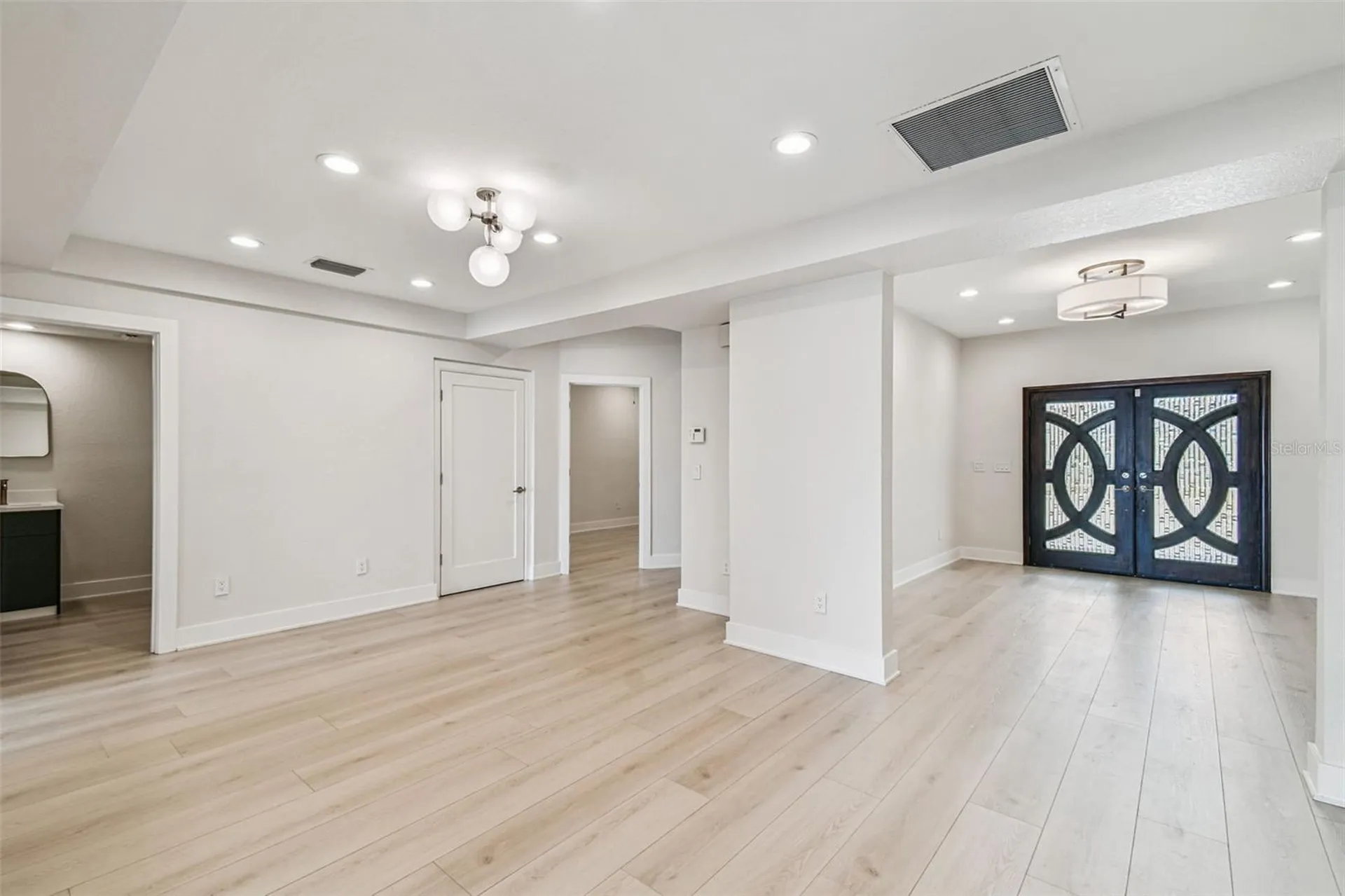 24 Adalia Avenue Tampa FL 33606