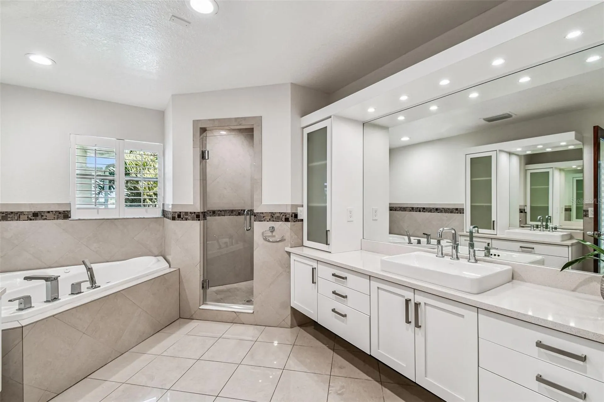 24 Adalia Avenue Tampa FL 33606