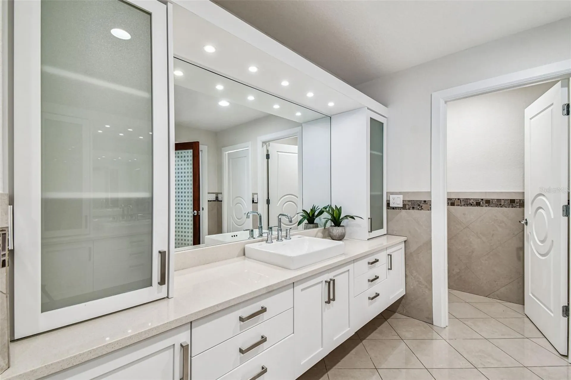 24 Adalia Avenue Tampa FL 33606