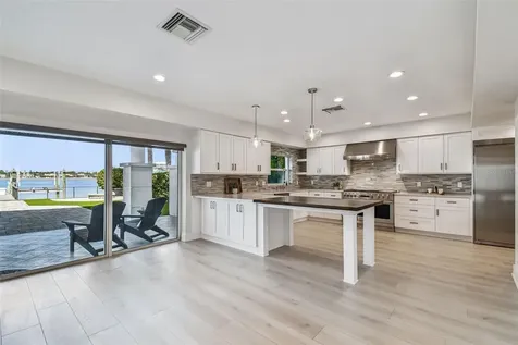 24 Adalia Avenue Tampa FL 33606