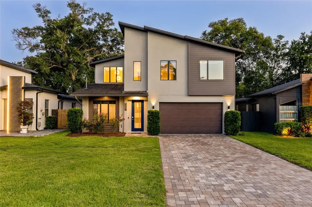 3526 E Crystal Lake Avenue Orlando FL 32806