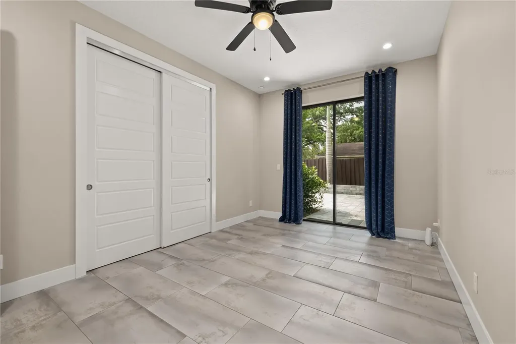 3526 E Crystal Lake Avenue Orlando FL 32806