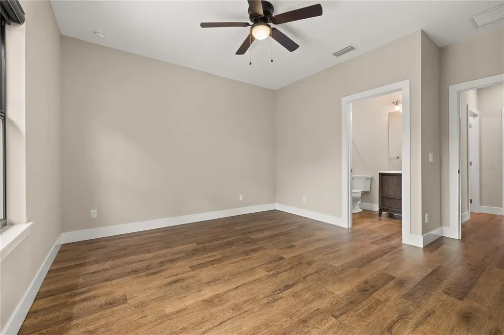 3526 E Crystal Lake Avenue Orlando FL 32806