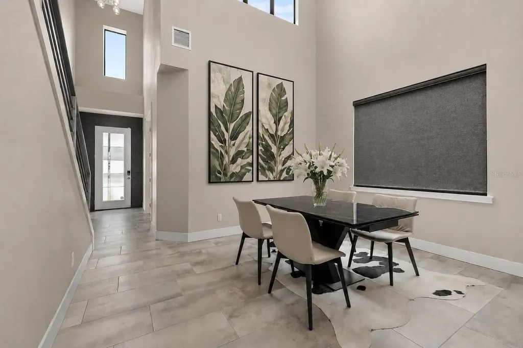 3526 E Crystal Lake Avenue Orlando FL 32806
