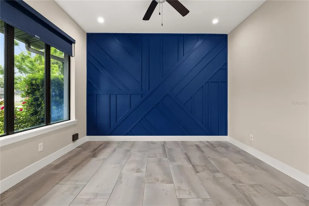 3526 E Crystal Lake Avenue Orlando FL 32806