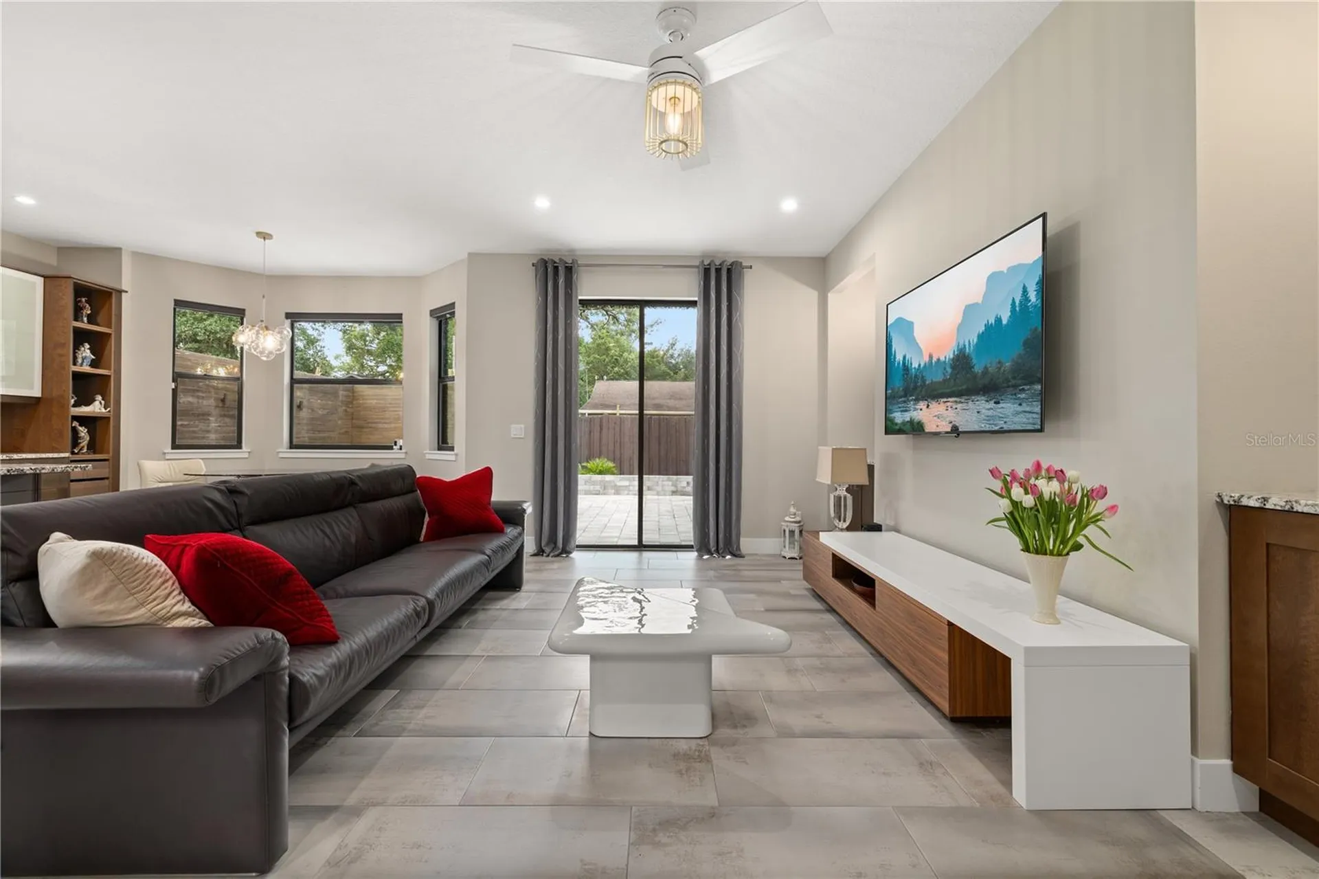 3526 E Crystal Lake Avenue Orlando FL 32806