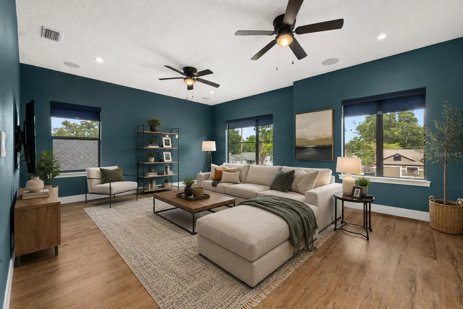 3526 E Crystal Lake Avenue Orlando FL 32806