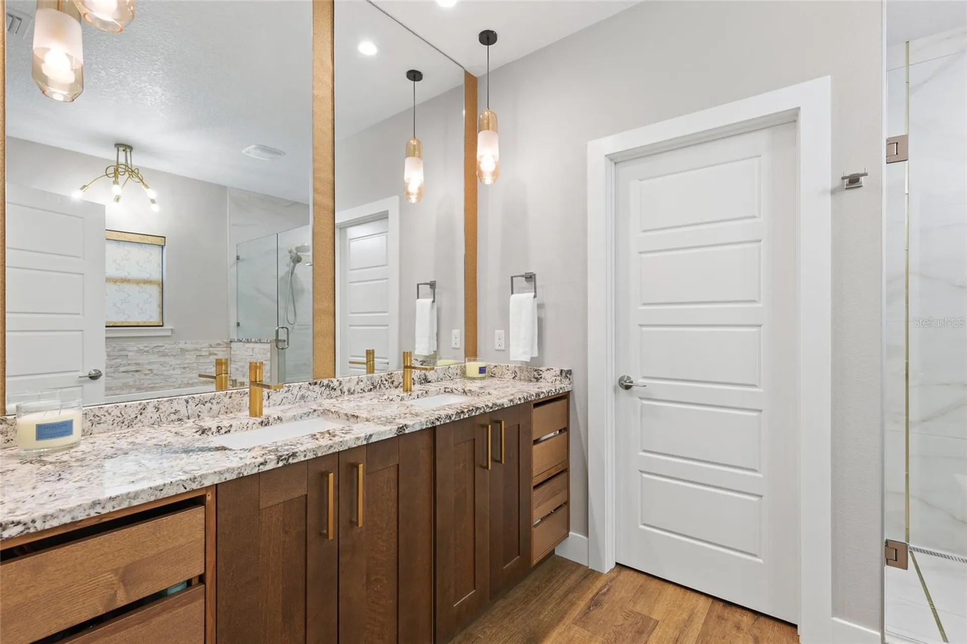 3526 E Crystal Lake Avenue Orlando FL 32806