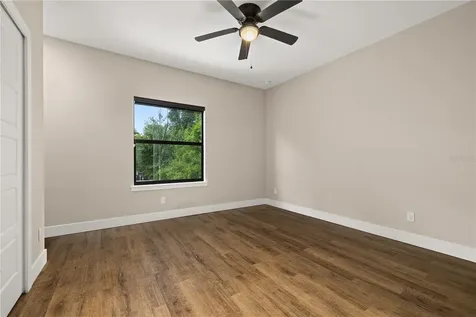 3526 E Crystal Lake Avenue Orlando FL 32806