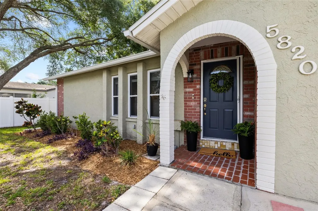 5820 99th Avenue N Pinellas Park FL 33782