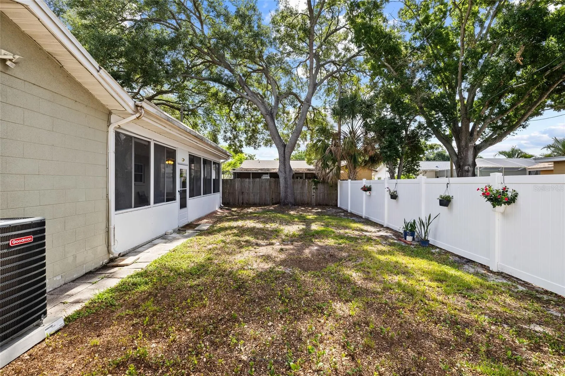 5820 99th Avenue N Pinellas Park FL 33782