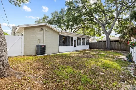 5820 99th Avenue N Pinellas Park FL 33782