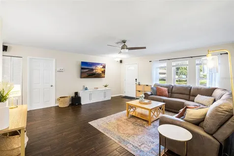5820 99th Avenue N Pinellas Park FL 33782