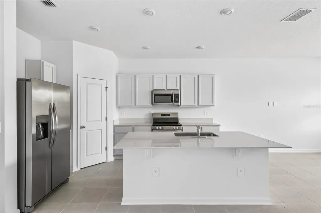 403 Sol Vista Drive Dundee FL 33838