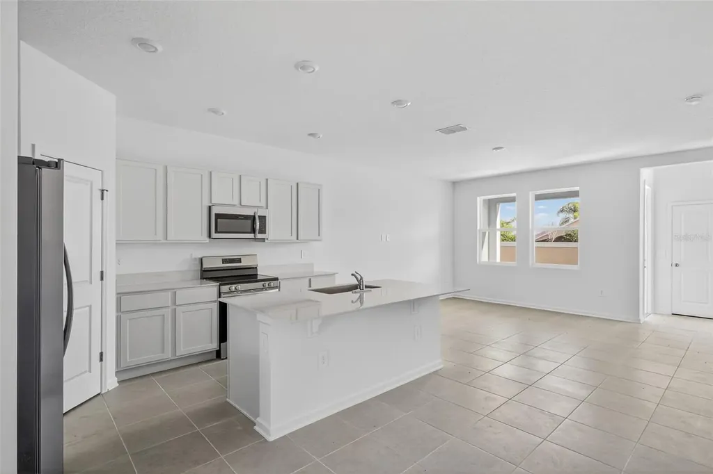 403 Sol Vista Drive Dundee FL 33838