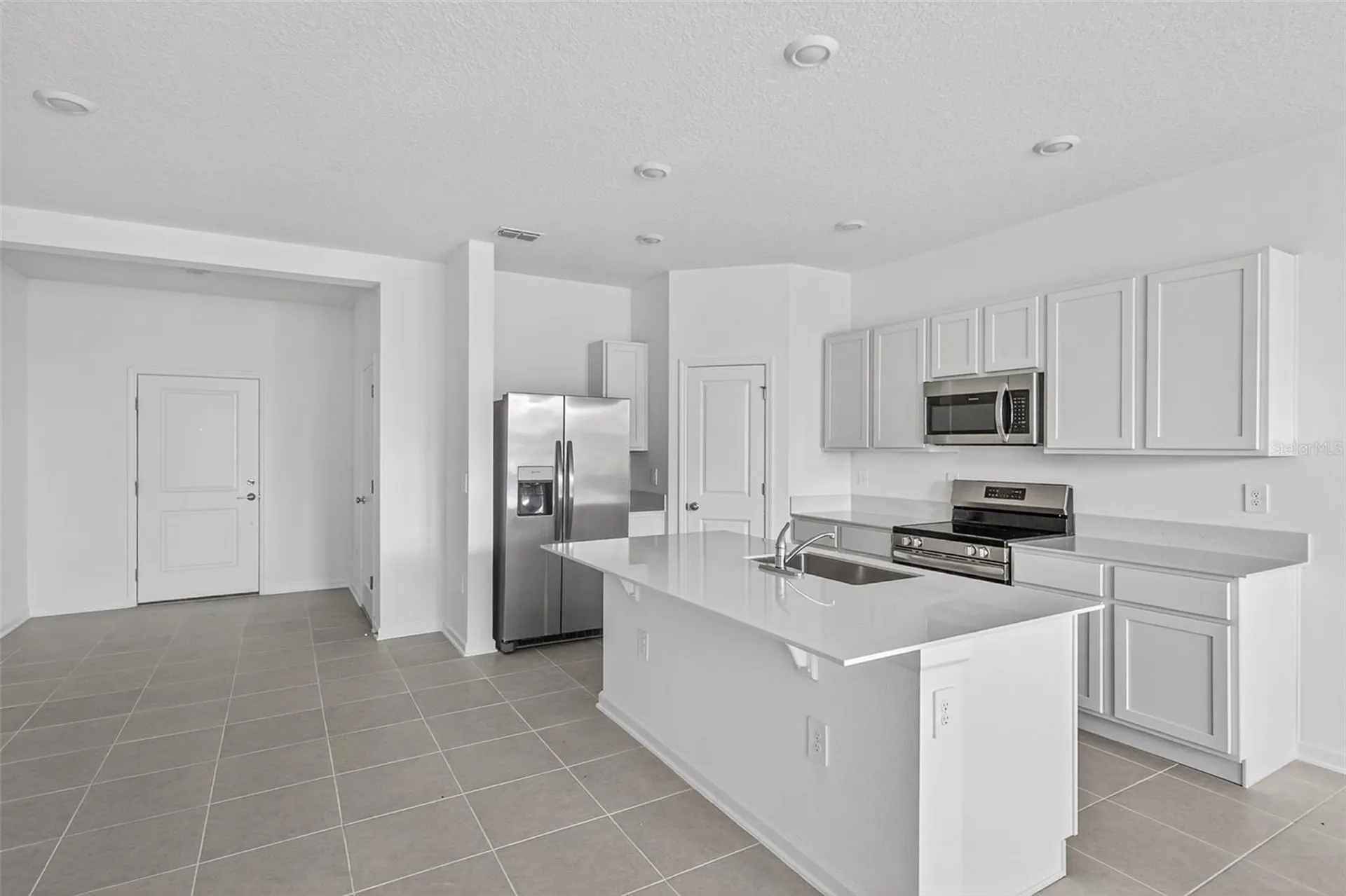 403 Sol Vista Drive Dundee FL 33838