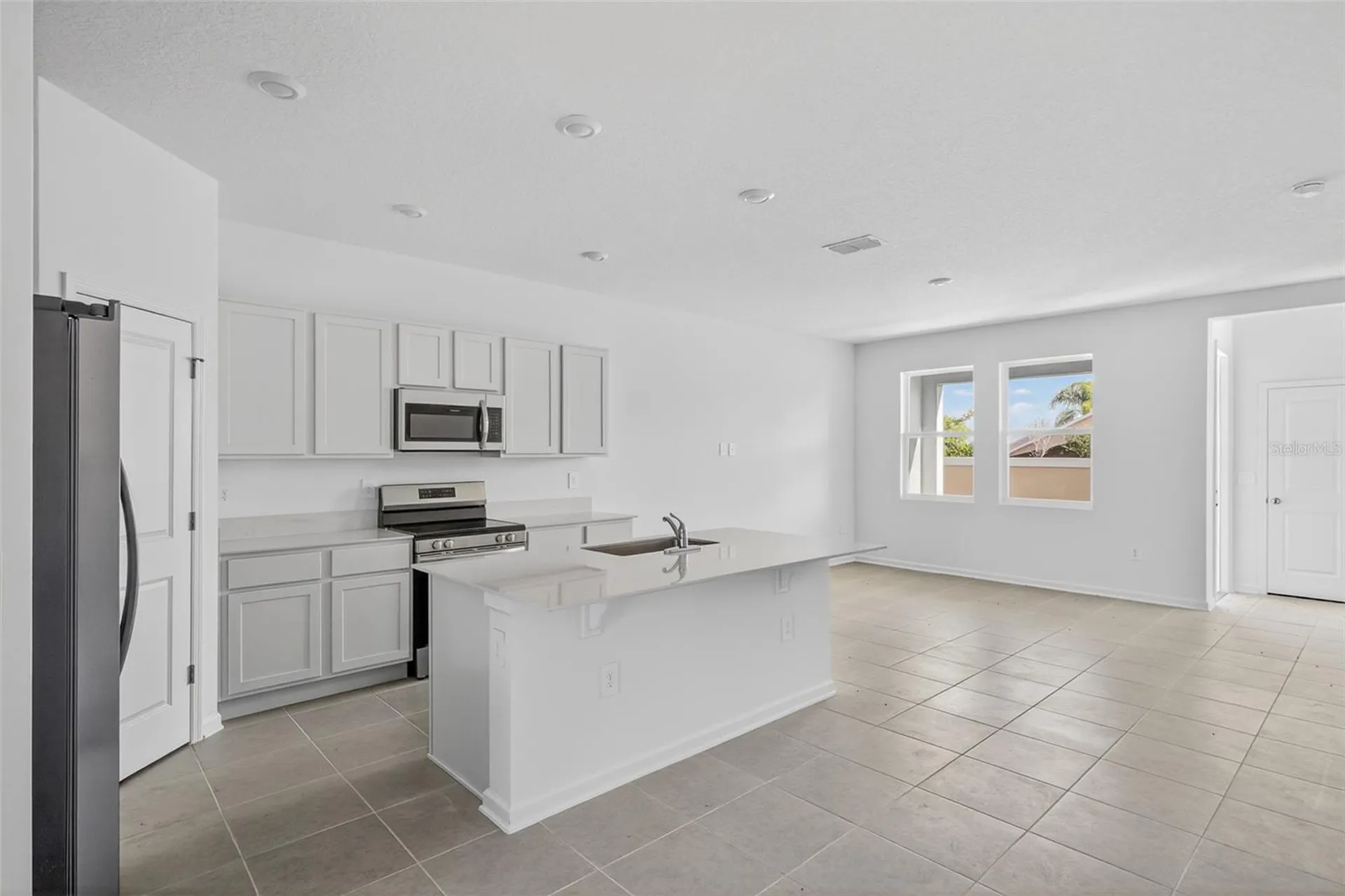 403 Sol Vista Drive Dundee FL 33838
