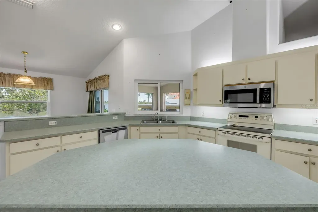 192 Azalea Road Edgewater FL 32141
