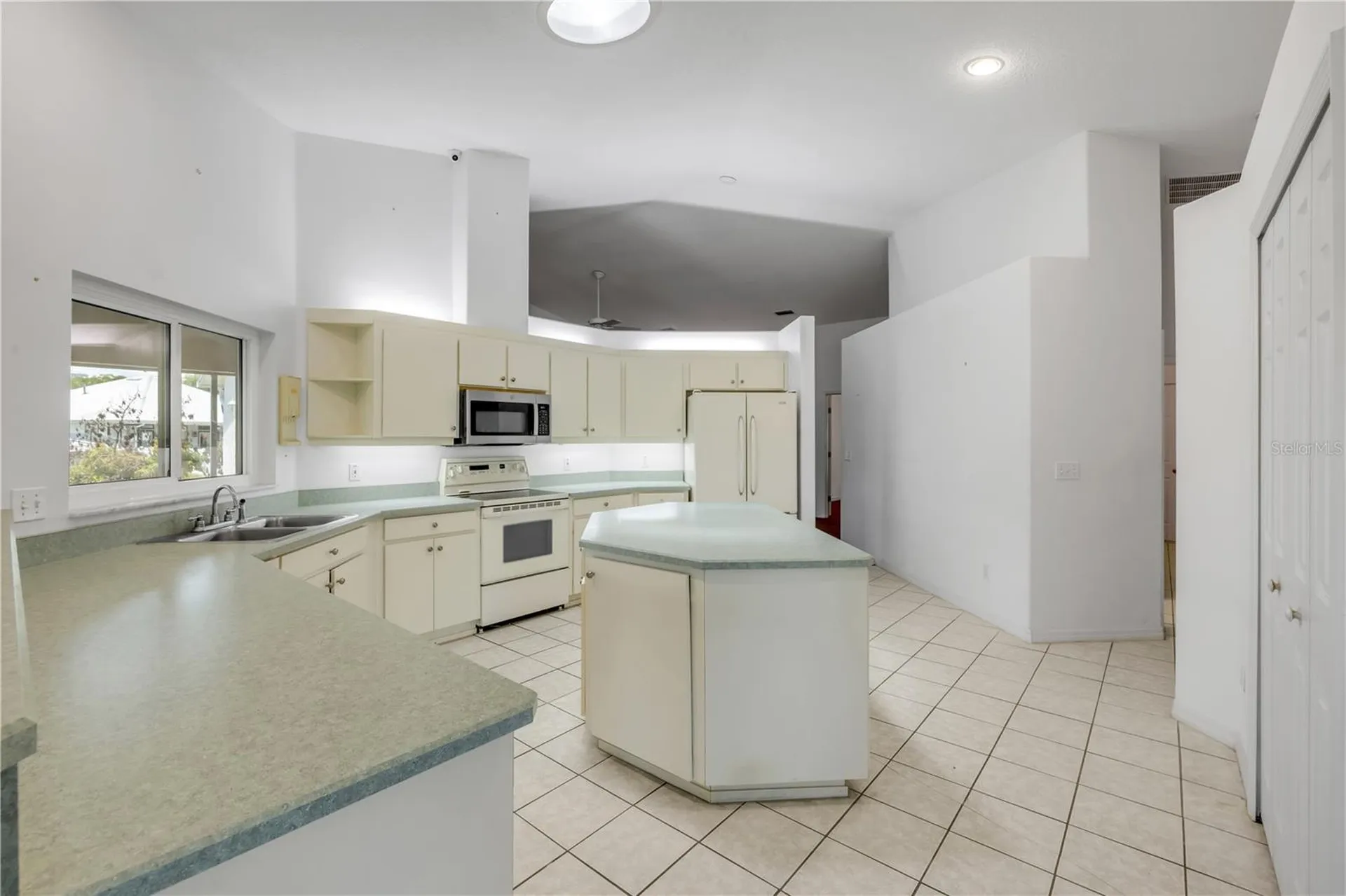 192 Azalea Road Edgewater FL 32141