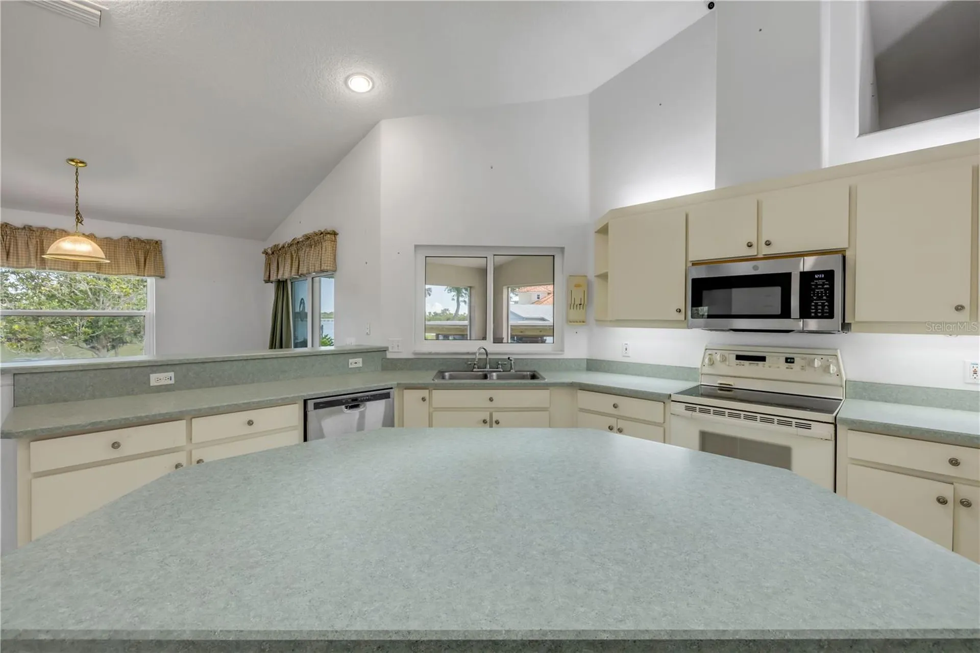 192 Azalea Road Edgewater FL 32141