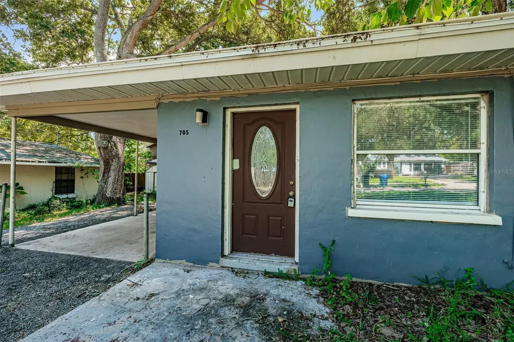 705 3rd Avenue NE Largo FL 33770