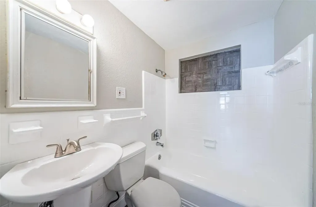 705 3rd Avenue NE Largo FL 33770