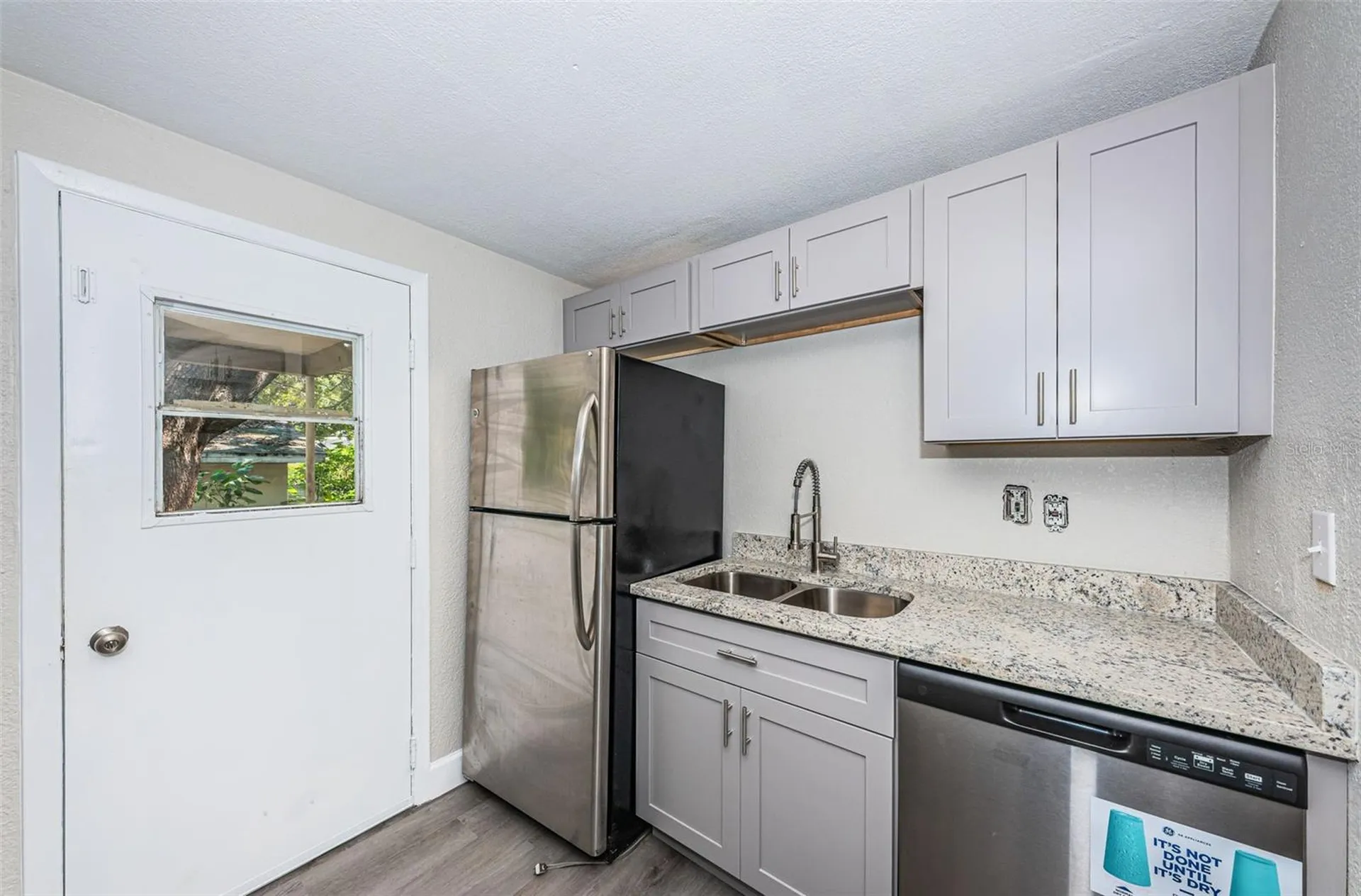 705 3rd Avenue NE Largo FL 33770