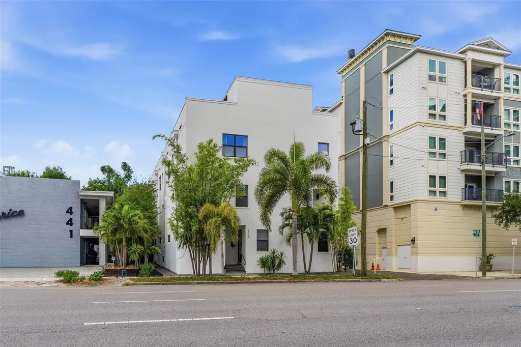 300 Delmar Terrace S St Petersburg FL 33701