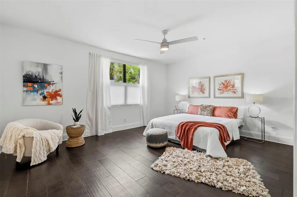 300 Delmar Terrace S St Petersburg FL 33701