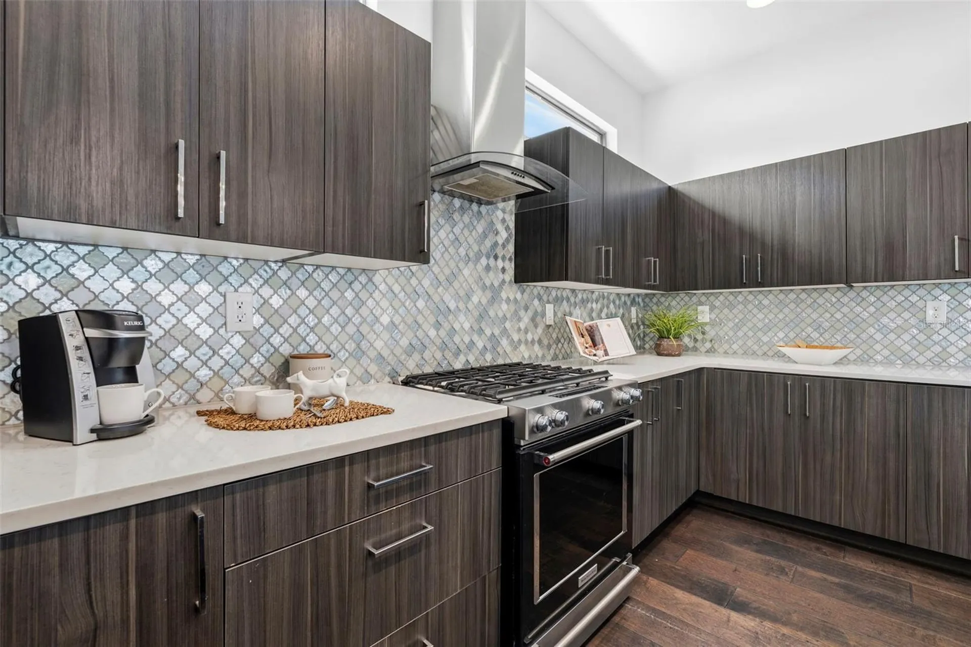 300 Delmar Terrace S St Petersburg FL 33701