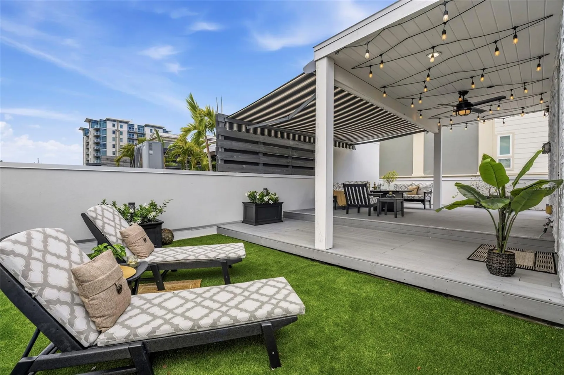 300 Delmar Terrace S St Petersburg FL 33701