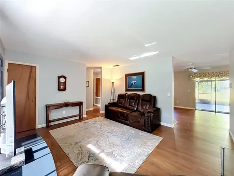 7514 Riverside Place Orlando FL 32810