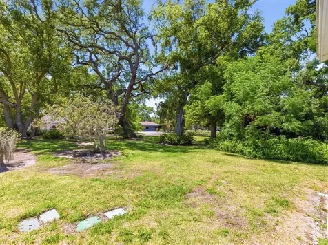 515 2nd Street N Safety Harbor FL 34695