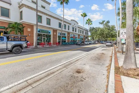 515 2nd Street N Safety Harbor FL 34695