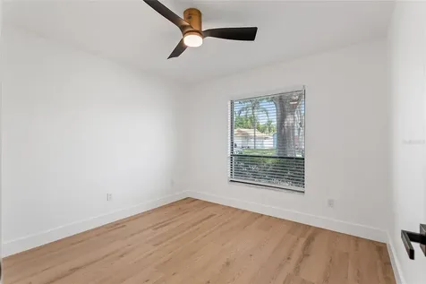 5104 Garden Vale Avenue Tampa FL 33624