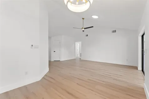 5104 Garden Vale Avenue Tampa FL 33624