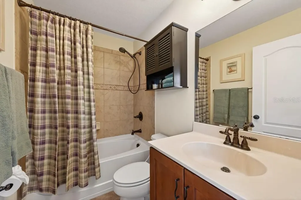 2556 Sea Wind Way Clearwater FL 33763