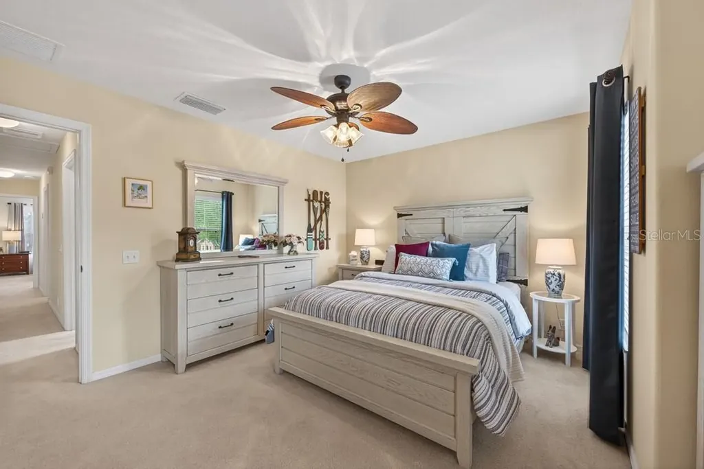 2556 Sea Wind Way Clearwater FL 33763