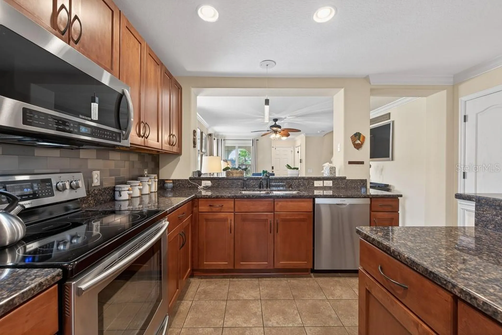 2556 Sea Wind Way Clearwater FL 33763