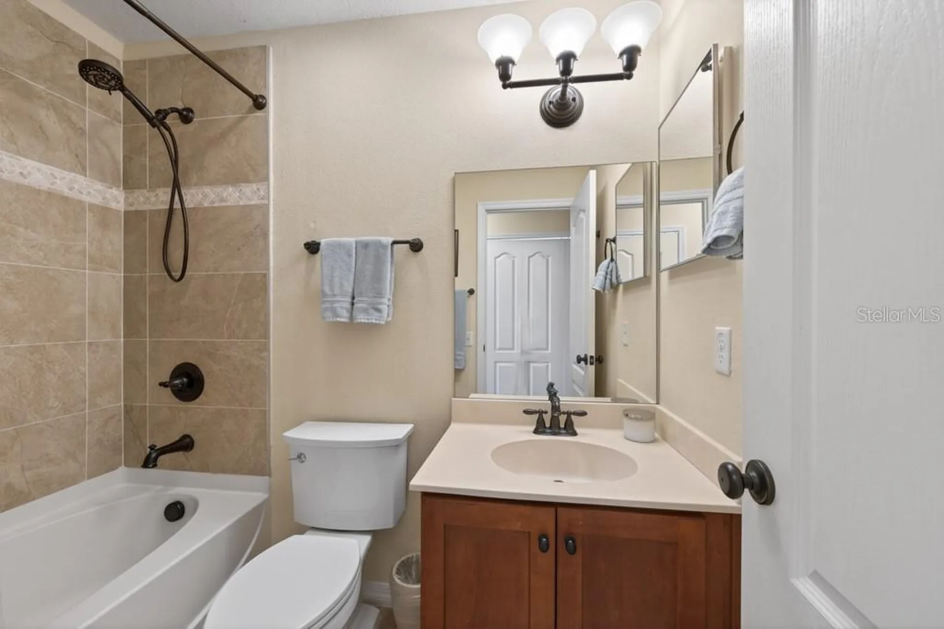 2556 Sea Wind Way Clearwater FL 33763