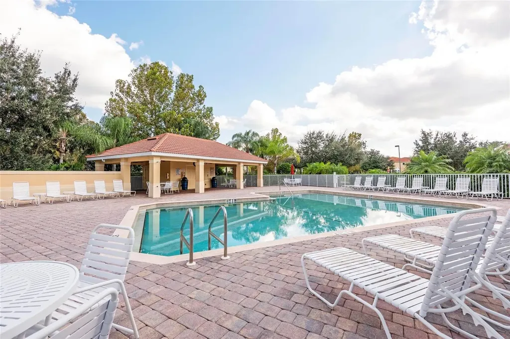 3860 82nd Avenue Circle E Sarasota FL 34243