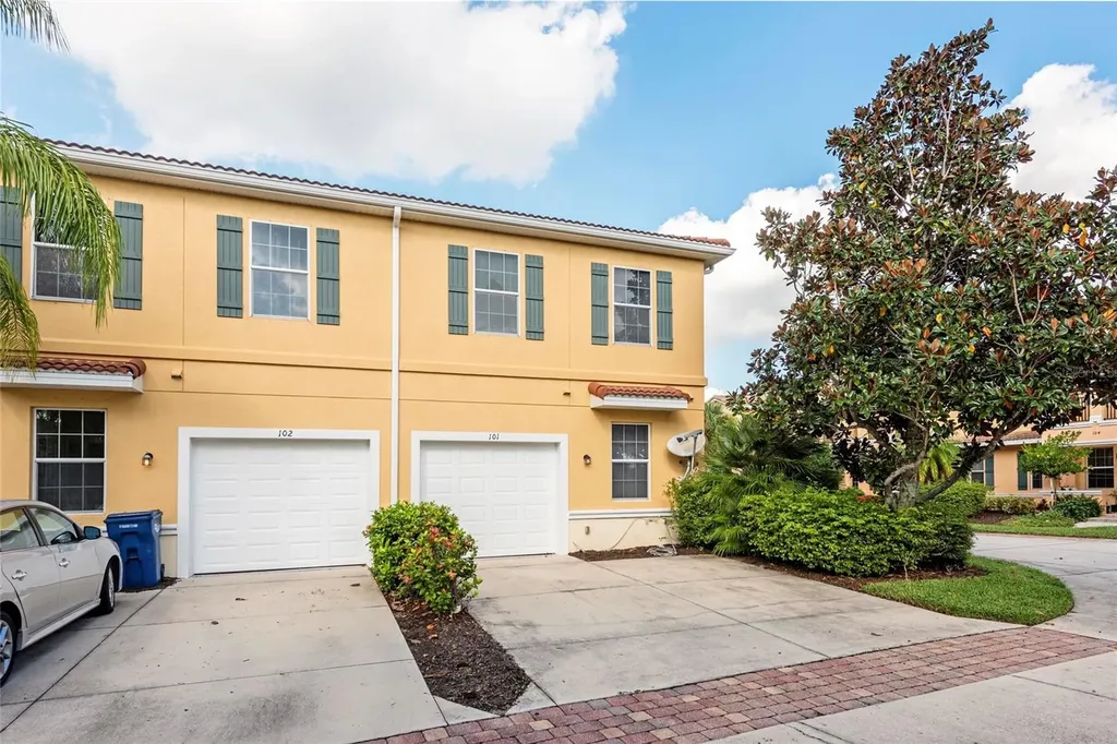 3860 82nd Avenue Circle E Sarasota FL 34243